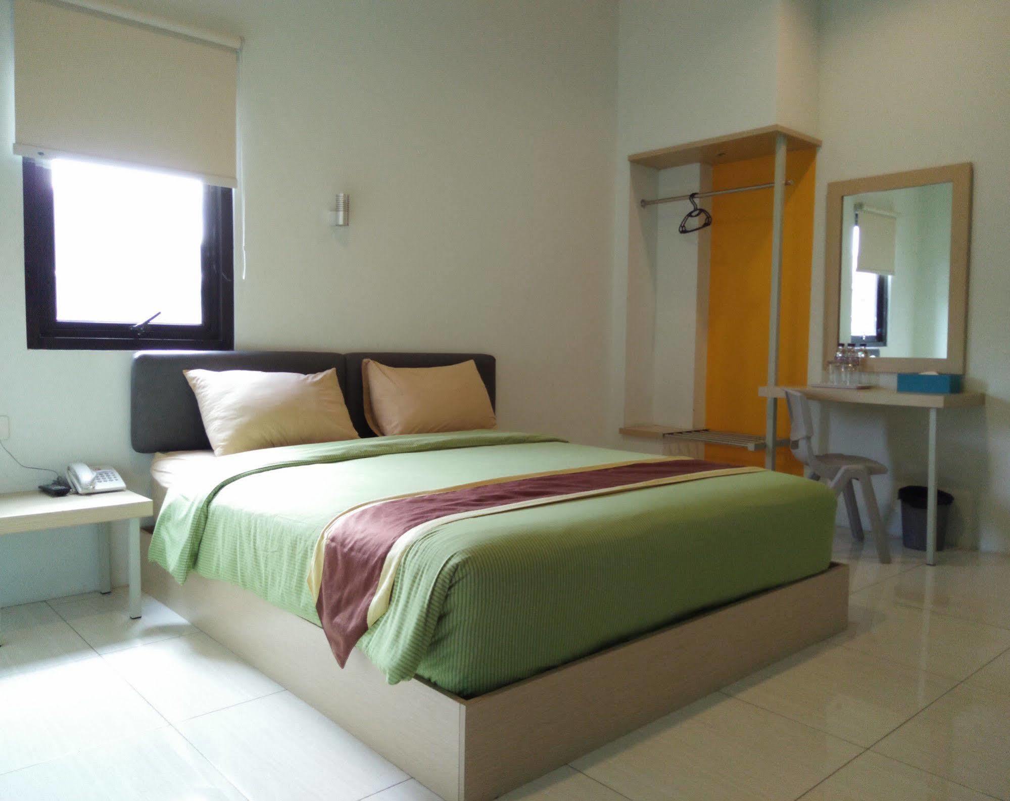Sentra Inn Bandung Exteriér fotografie
